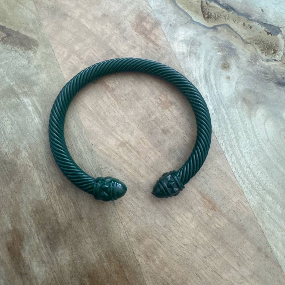 COPY - Ruby cable bracelet  - Picture 5 of 10